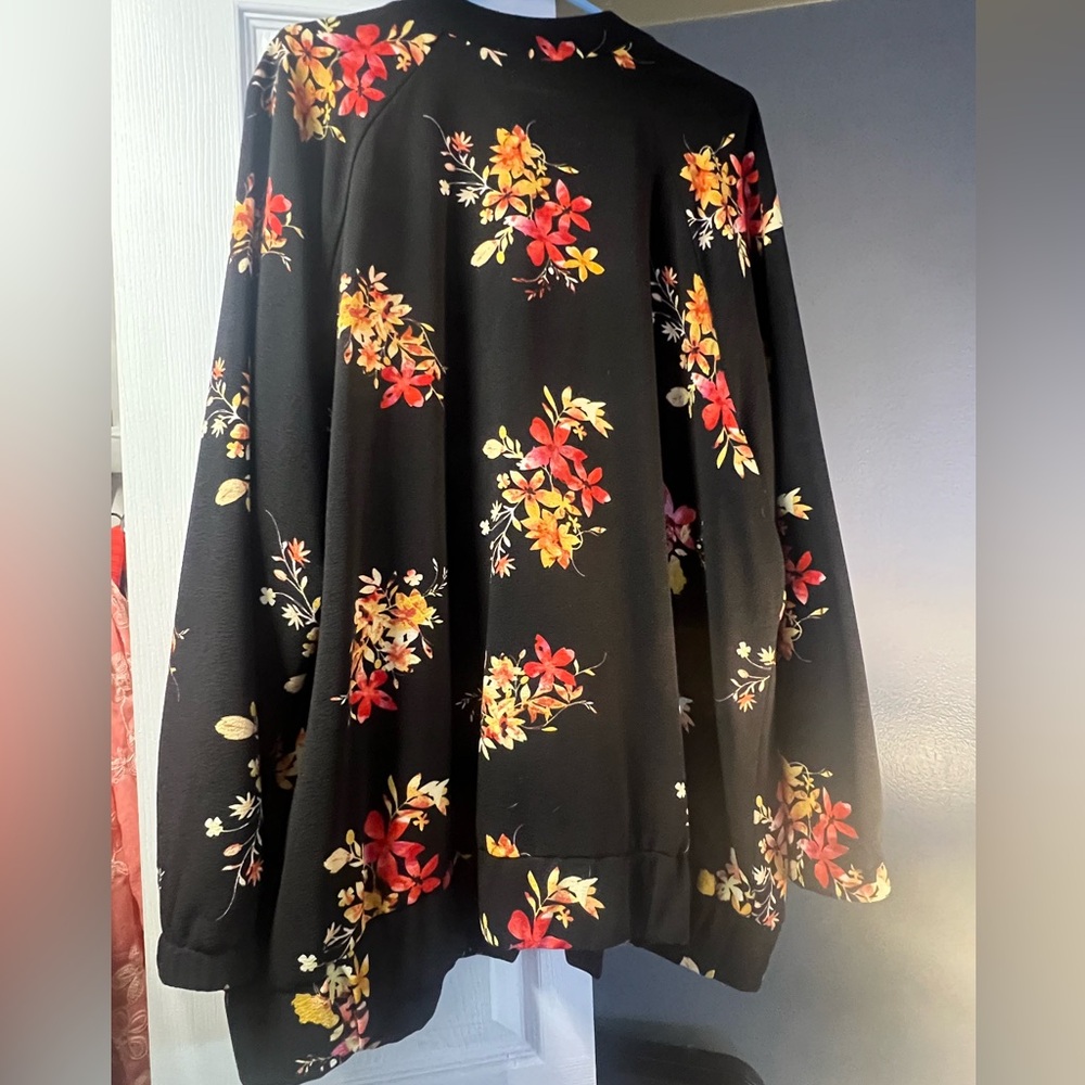Floral Jacket - Picture 2 of 6